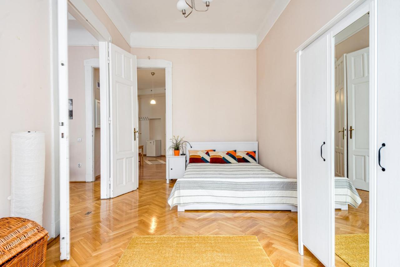 Vintage Apartment In The Jewish Quarter Budapest Exterior foto